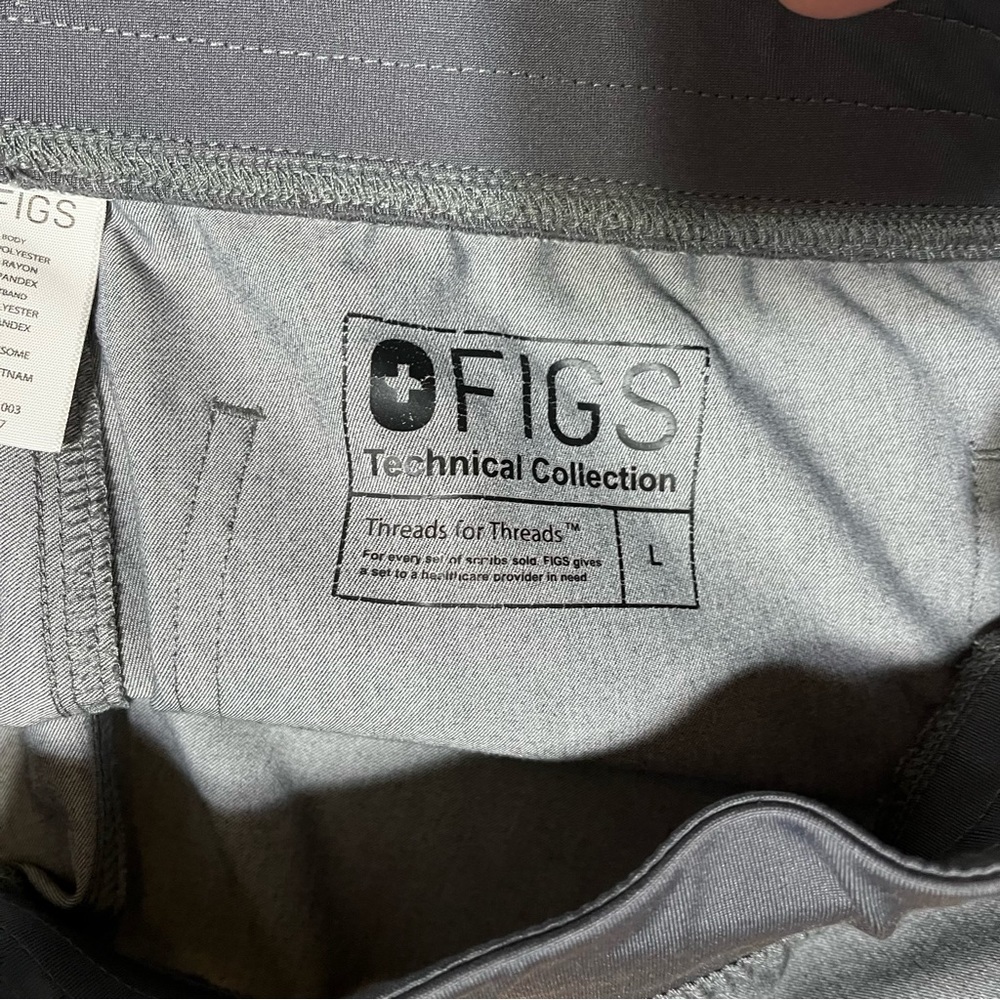 Figs Technical Collection Livingston Basic Scrub … - image 4